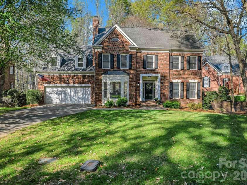 902 Hoke Trail, Cramerton, NC 28032.  MLS# CAR4357798, YatesRealty ID 20506. 