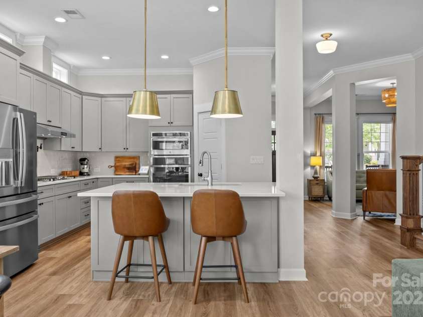 11329 Fullerton Place Drive, Huntersville, NC 28078.  MLS# CAR4268306, YatesRealty ID 20508. 