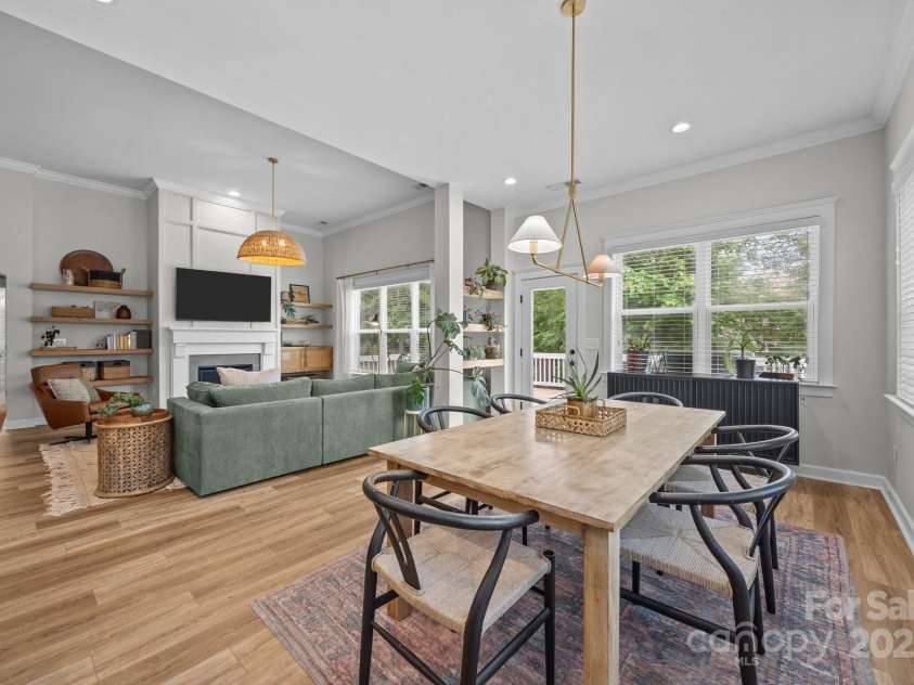 11329 Fullerton Place Drive, Huntersville, NC 28078.  MLS# CAR4268306, YatesRealty ID 20508. 
