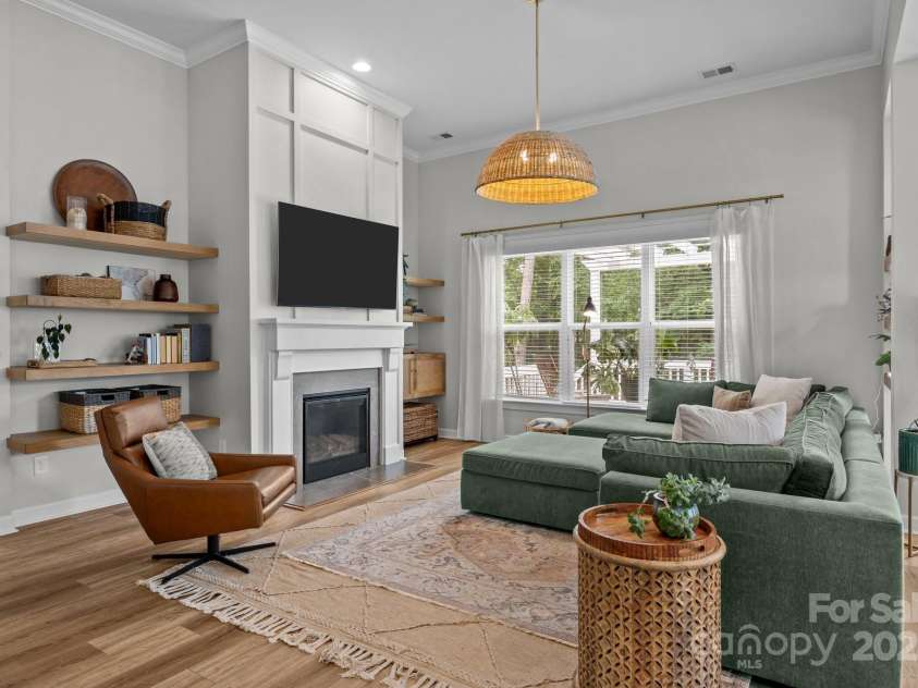11329 Fullerton Place Drive, Huntersville, NC 28078.  MLS# CAR4268306, YatesRealty ID 20508. 