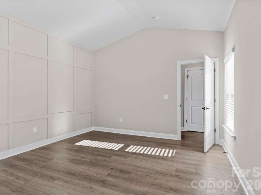 127 Cherry Springs Lane, Asheville, NC 28804.  MLS# CAR4344151, YatesRealty ID 2051. Representative Photo