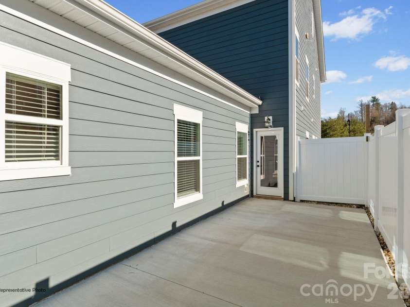 127 Cherry Springs Lane, Asheville, NC 28804.  MLS# CAR4344151, YatesRealty ID 2051. Representative Photo