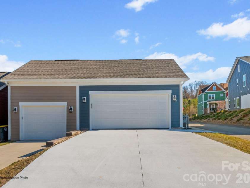 127 Cherry Springs Lane, Asheville, NC 28804.  MLS# CAR4344151, YatesRealty ID 2051. Representative Photo