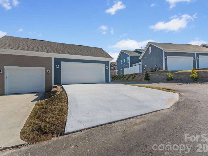 127 Cherry Springs Lane, Asheville, NC 28804.  MLS# CAR4344151, YatesRealty ID 2051. Representative Photo