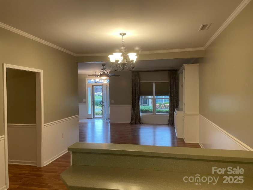 481 26th Avenue, Hickory, NC 28601.  MLS# CAR4326989, YatesRealty ID 2051. Dining Room/ Great Rm