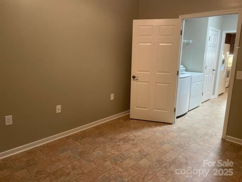 481 26th Avenue, Hickory, NC 28601.  MLS# CAR4326989, YatesRealty ID 2051. Home Office