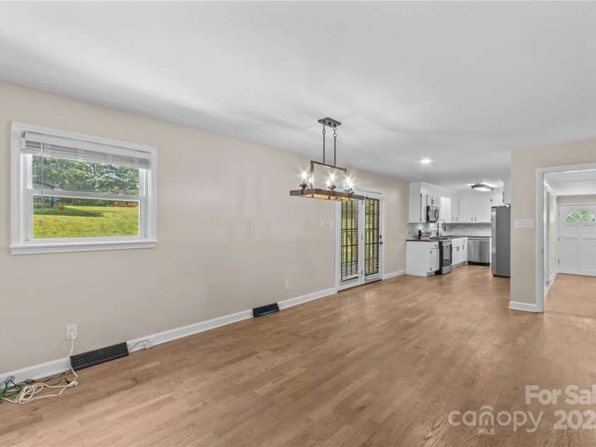 2229 Old Wilkesboro Road, Statesville, NC 28625.  MLS# CAR4269485, YatesRealty ID 20510. 