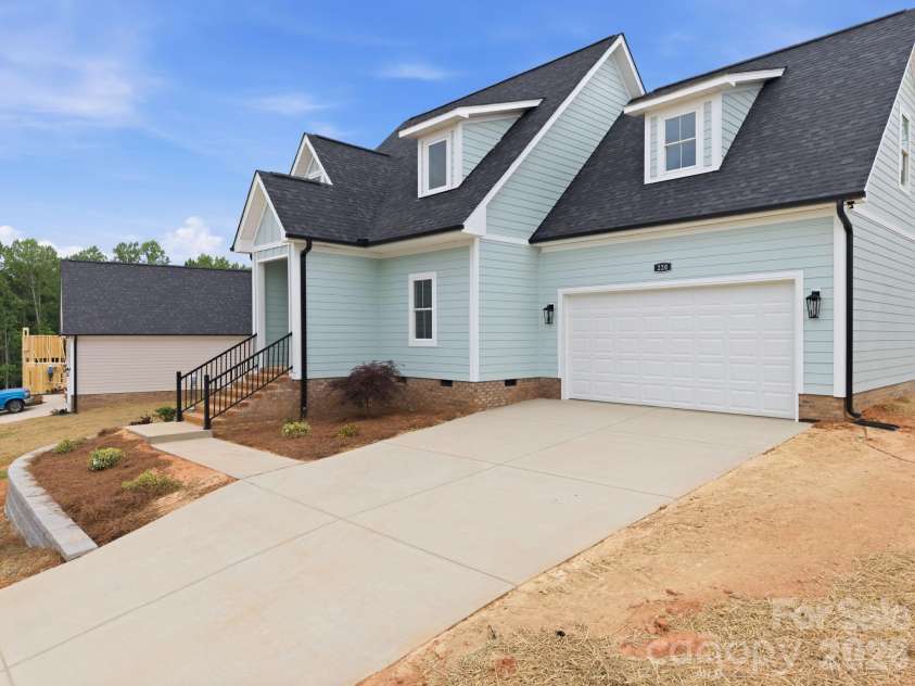 220 Autumn Blaze Road, China Grove, NC 28023.  MLS# CAR4378494, YatesRealty ID 20511. 