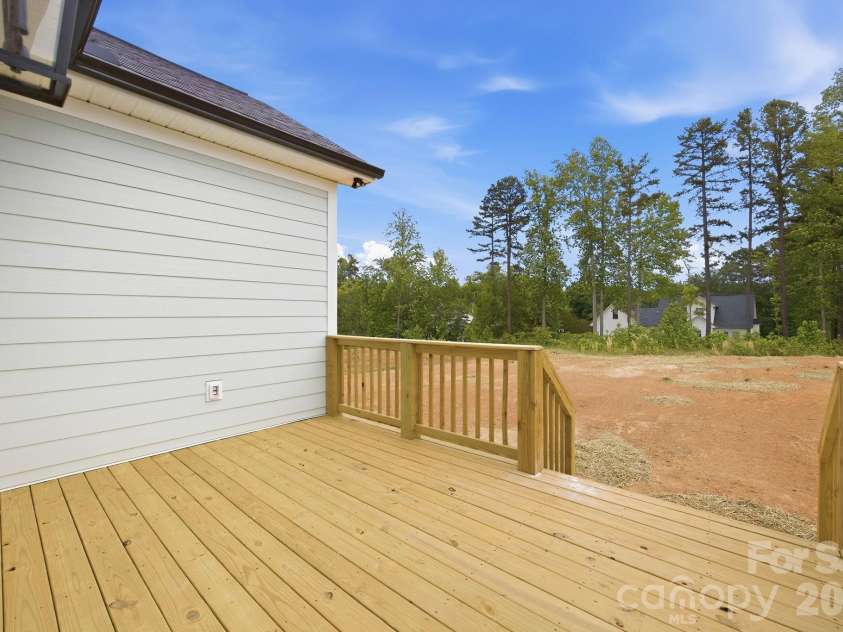 220 Autumn Blaze Road, China Grove, NC 28023.  MLS# CAR4378494, YatesRealty ID 20511. 