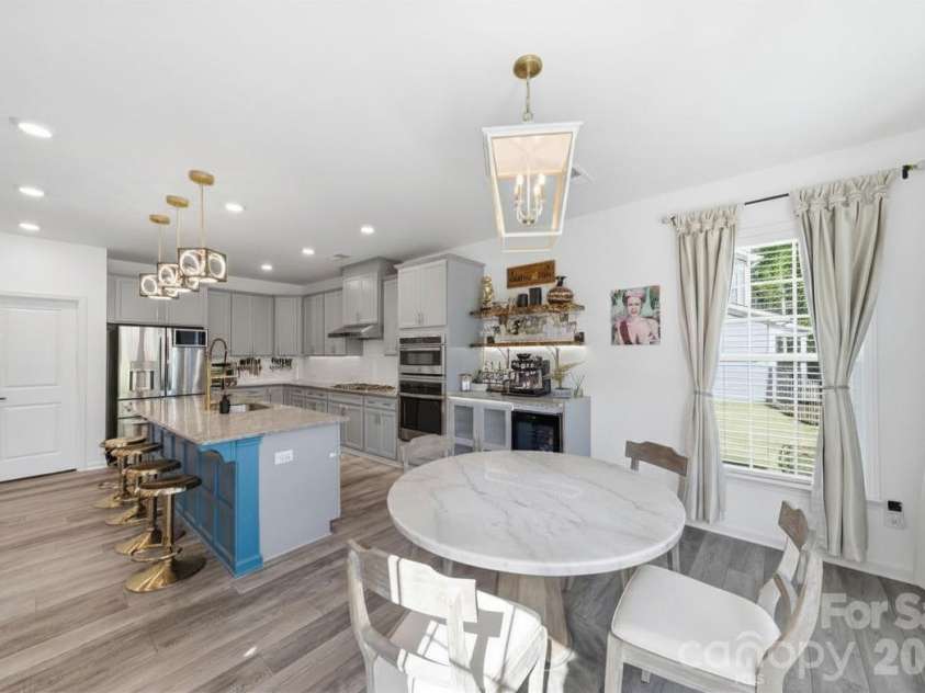 12616 Dunloe Wood Drive, Huntersville, NC 28078.  MLS# CAR4372888, YatesRealty ID 20512. 