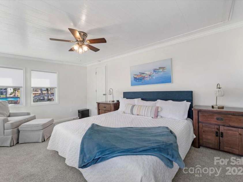 938 Pinehaven Drive, New London, NC 28127.  MLS# CAR4239290, YatesRealty ID 20512. Primary Bedroom