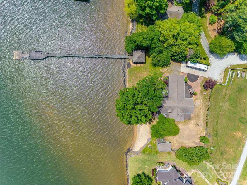 5200 Masons Ferry Road, Clover, SC 29710.  MLS# CAR4250775, YatesRealty ID 20513. 