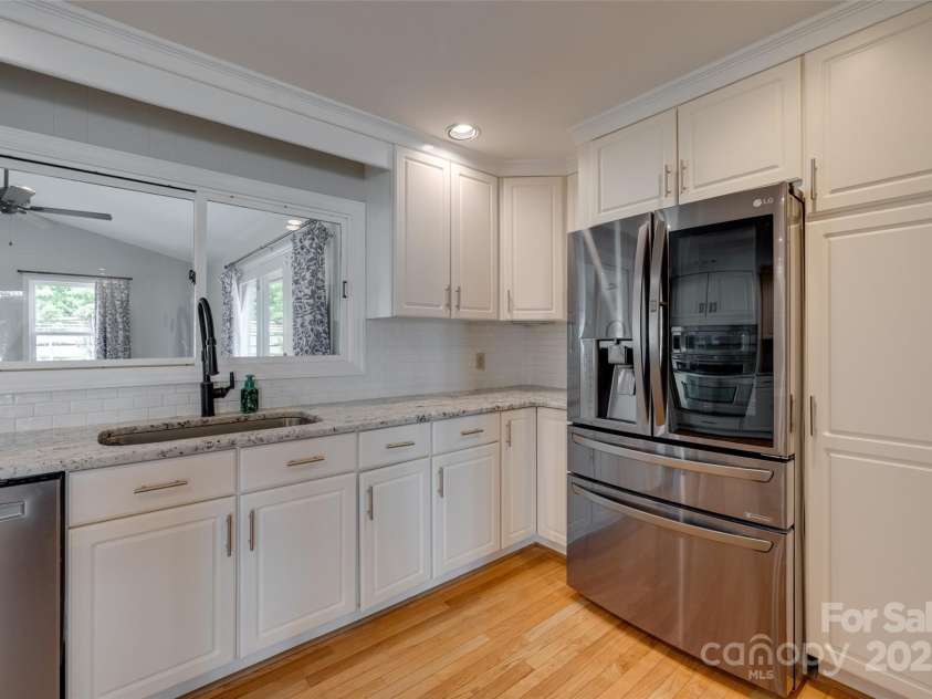 5200 Masons Ferry Road, Clover, SC 29710.  MLS# CAR4250775, YatesRealty ID 20513. 