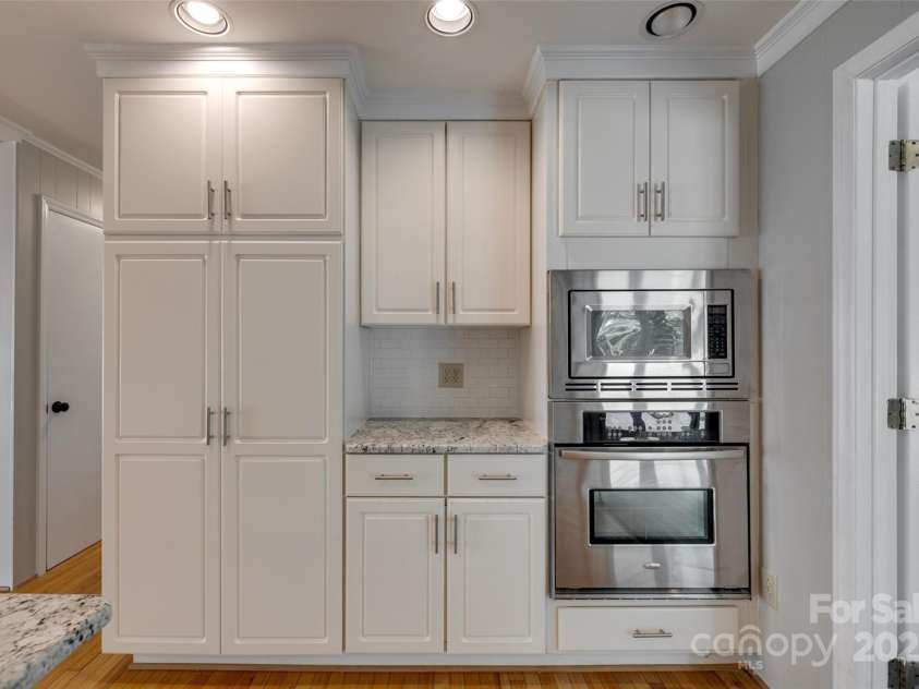 5200 Masons Ferry Road, Clover, SC 29710.  MLS# CAR4250775, YatesRealty ID 20513. 