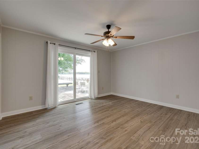 5200 Masons Ferry Road, Clover, SC 29710.  MLS# CAR4250775, YatesRealty ID 20513. 