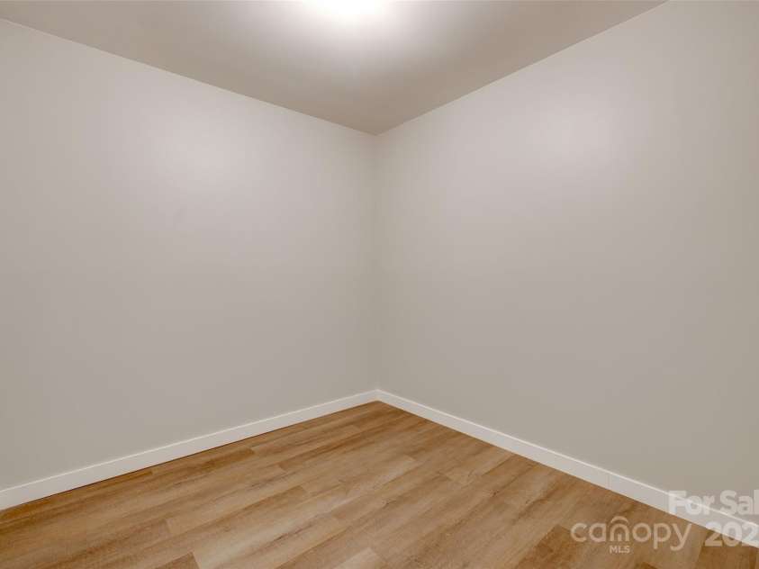 5200 Masons Ferry Road, Clover, SC 29710.  MLS# CAR4250775, YatesRealty ID 20513. 