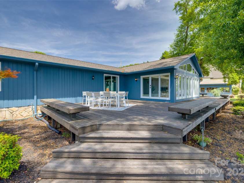 5200 Masons Ferry Road, Clover, SC 29710.  MLS# CAR4250775, YatesRealty ID 20513. 