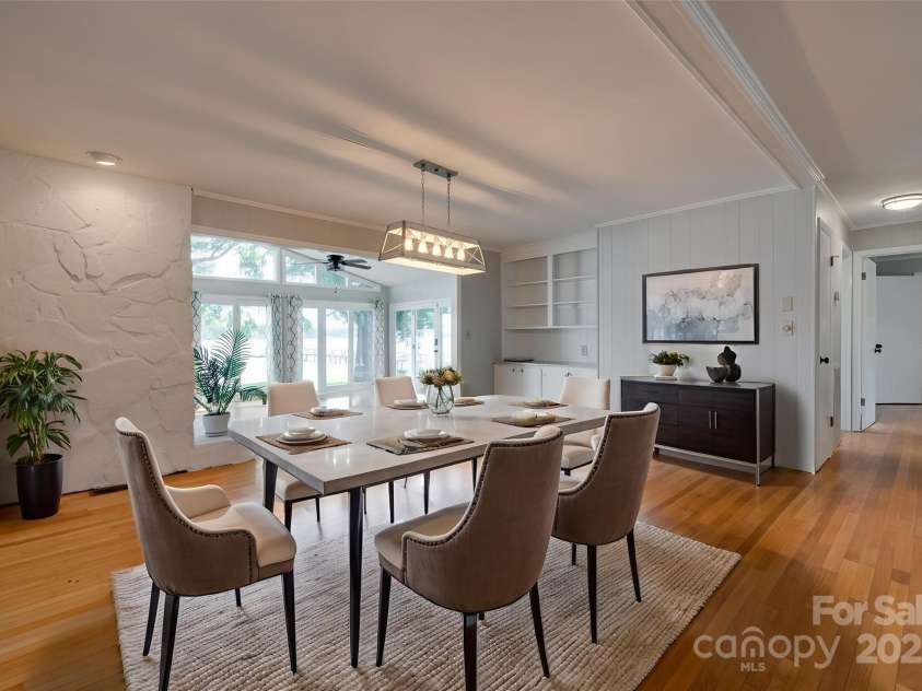 5200 Masons Ferry Road, Clover, SC 29710.  MLS# CAR4250775, YatesRealty ID 20513. Virtually staged dining area