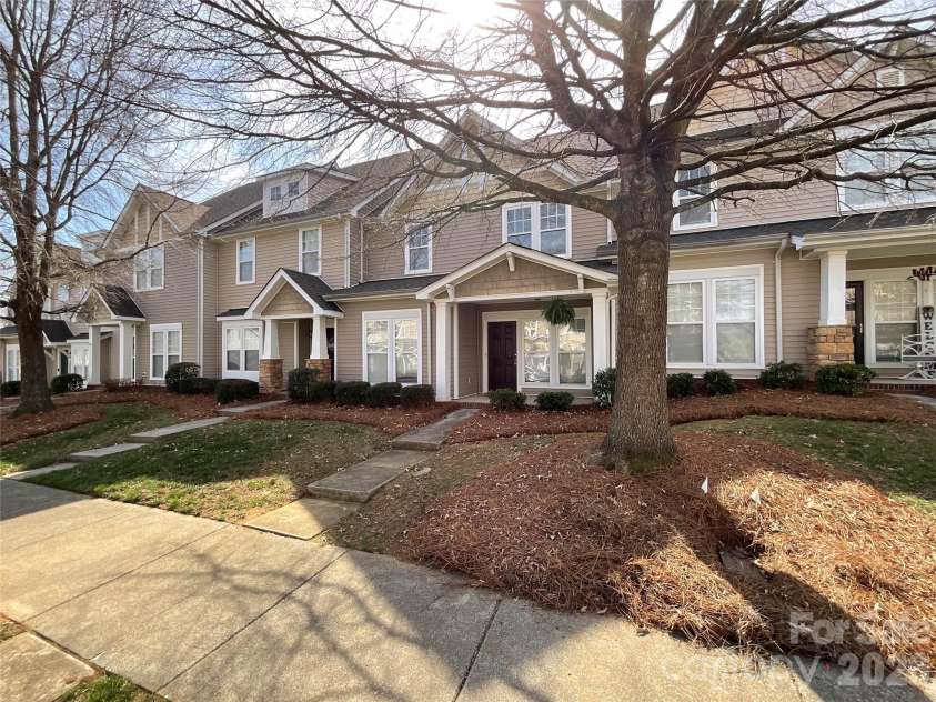 1011 Laparc Lane, Indian Trail, NC 28079.  MLS# CAR4347434, YatesRealty ID 20515. 