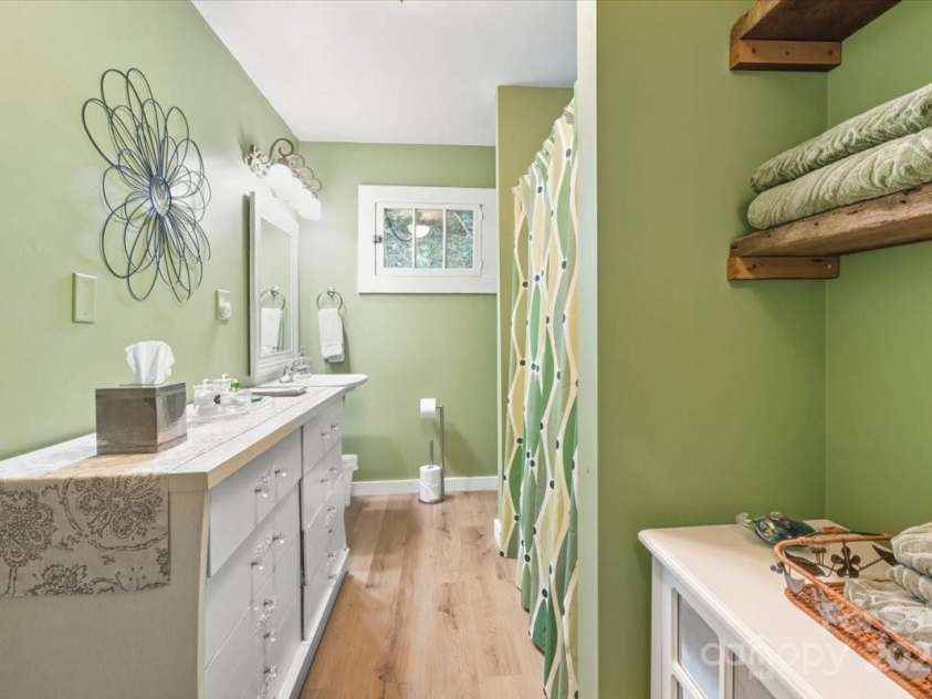 14840 US 25/70 Highway, Marshall, NC 28753.  MLS# CAR4314588, YatesRealty ID 20516. 