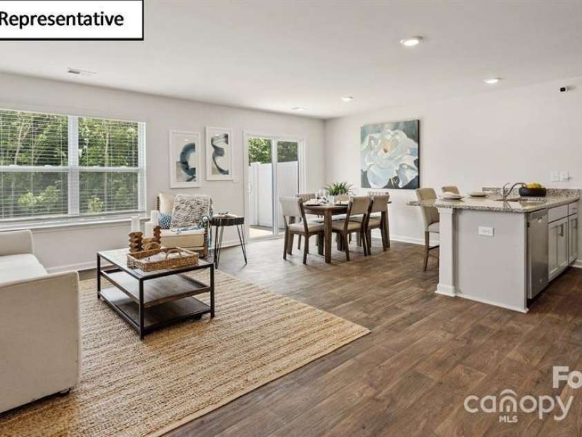 5110 Hyrule Drive, Charlotte, NC 28262.  MLS# CAR4268524, YatesRealty ID 20517. 