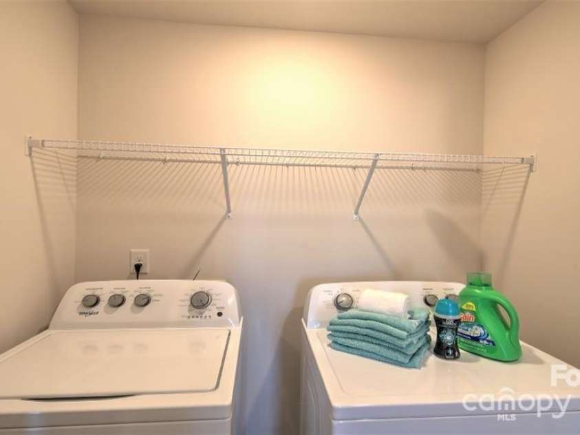 5110 Hyrule Drive, Charlotte, NC 28262.  MLS# CAR4268524, YatesRealty ID 20517. 