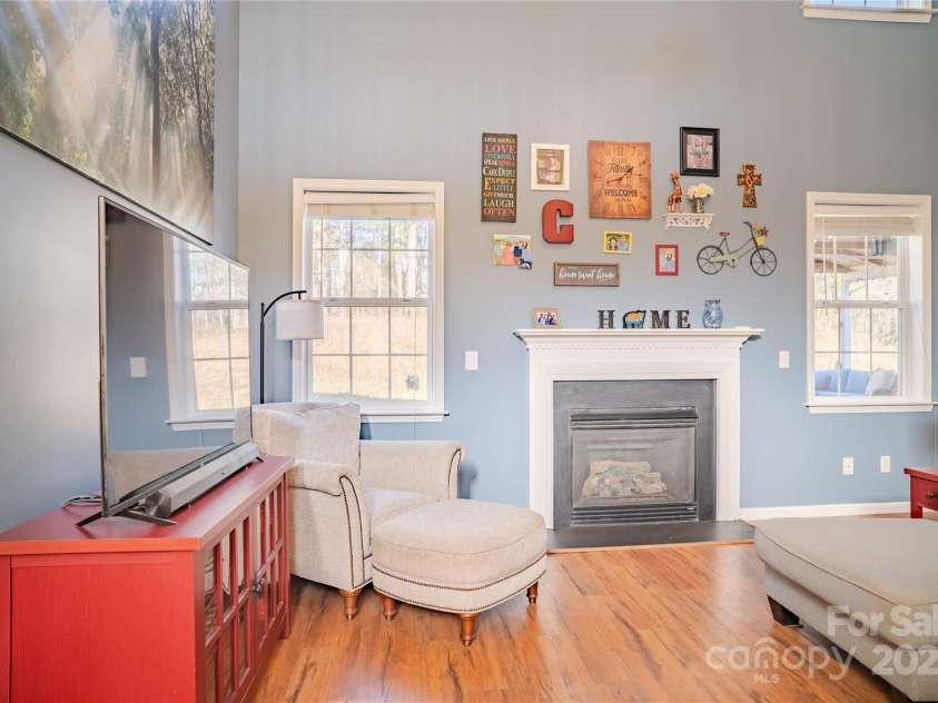 123 Wildbriar Road, Fletcher, NC 28732.  MLS# CAR4222948, YatesRealty ID 20518. 