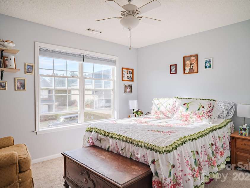 123 Wildbriar Road, Fletcher, NC 28732.  MLS# CAR4222948, YatesRealty ID 20518. 