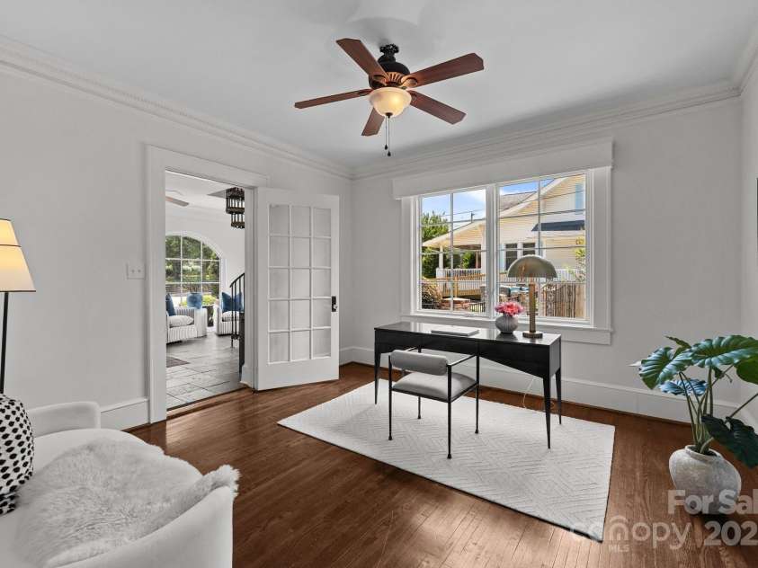 117 Central Avenue, Belmont, NC 28012.  MLS# CAR4270572, YatesRealty ID 20519. 