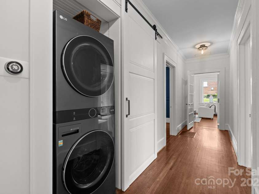 117 Central Avenue, Belmont, NC 28012.  MLS# CAR4270572, YatesRealty ID 20519. 