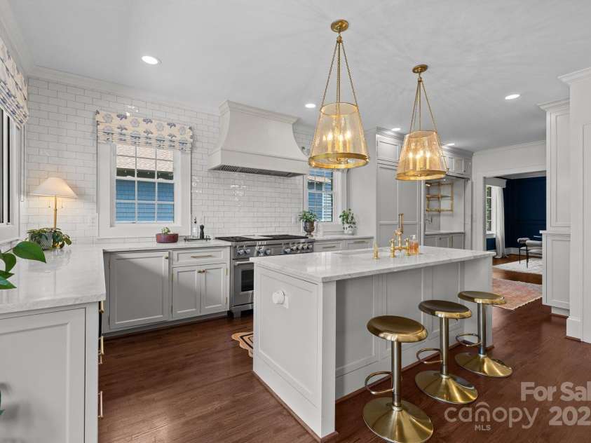 117 Central Avenue, Belmont, NC 28012.  MLS# CAR4270572, YatesRealty ID 20519. 