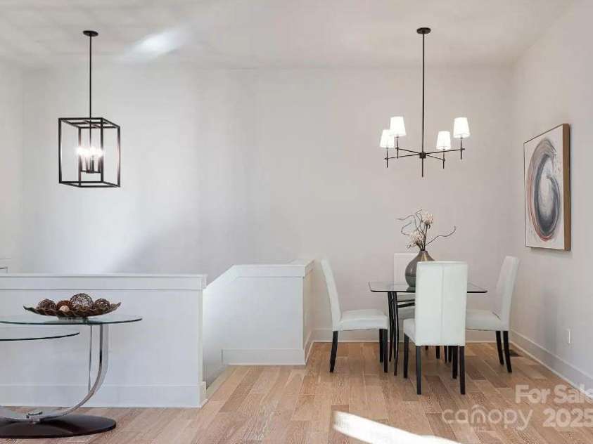 17 Macallan Lane, Asheville, NC 28805.  MLS# CAR4333991, YatesRealty ID 2052. 