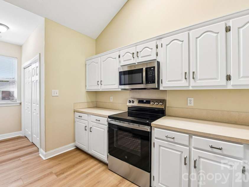 3854 Azalea Trail, Denver, NC 28037.  MLS# CAR4371499, YatesRealty ID 20521. 
