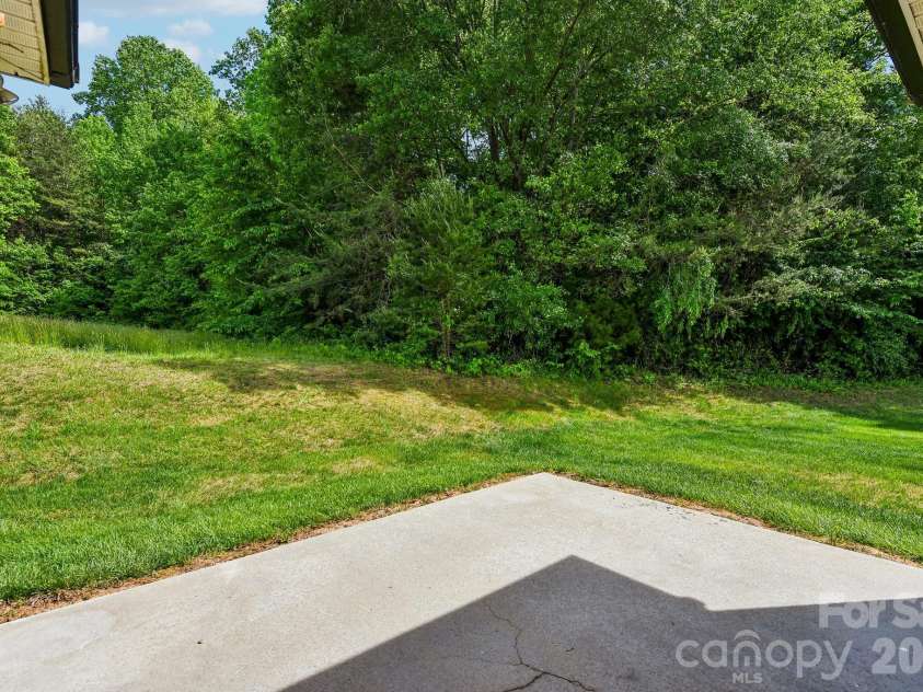 3854 Azalea Trail, Denver, NC 28037.  MLS# CAR4371499, YatesRealty ID 20521. 