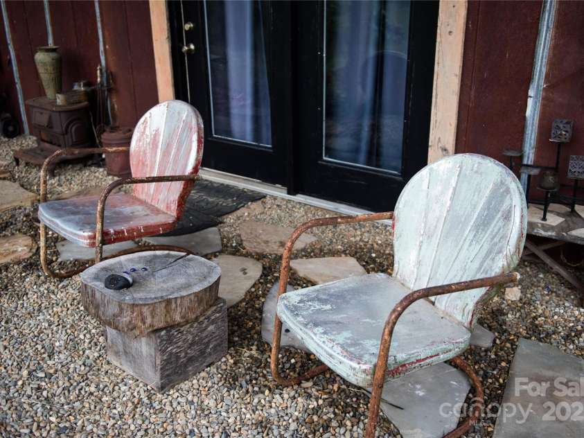 523 Lower Paw Paw Road, Marshall, NC 28753.  MLS# CAR4272258, YatesRealty ID 20521. 