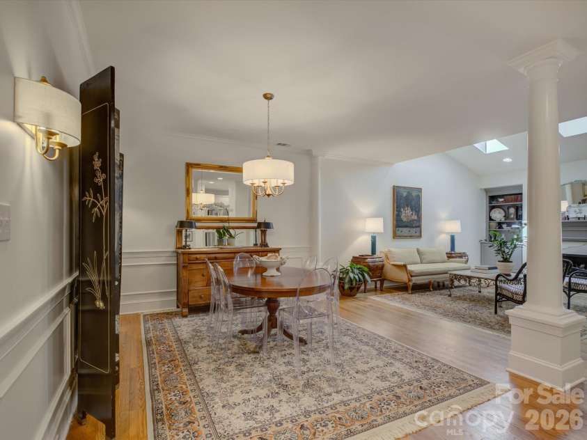 8905 Challis Hill Lane, Charlotte, NC 28226.  MLS# CAR4362815, YatesRealty ID 20522. 
