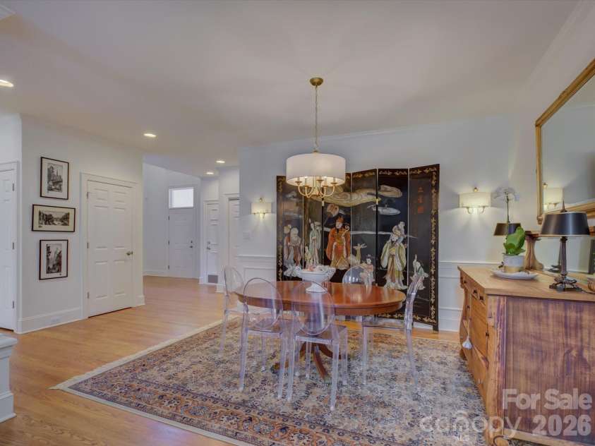 8905 Challis Hill Lane, Charlotte, NC 28226.  MLS# CAR4362815, YatesRealty ID 20522. 