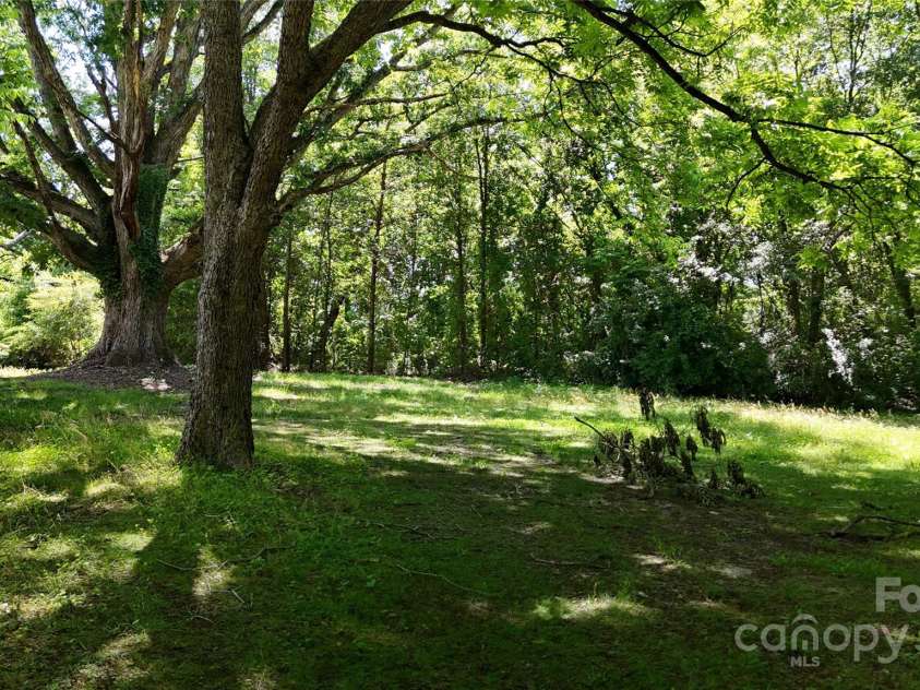 2645 Kool Park Road, Hickory, NC 28601.  MLS# CAR4257443, YatesRealty ID 20524. 