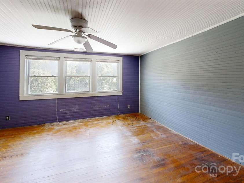 2645 Kool Park Road, Hickory, NC 28601.  MLS# CAR4257443, YatesRealty ID 20524. 