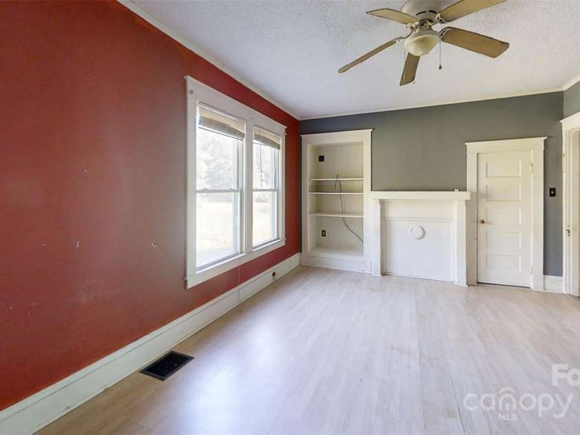 2645 Kool Park Road, Hickory, NC 28601.  MLS# CAR4257443, YatesRealty ID 20524. 