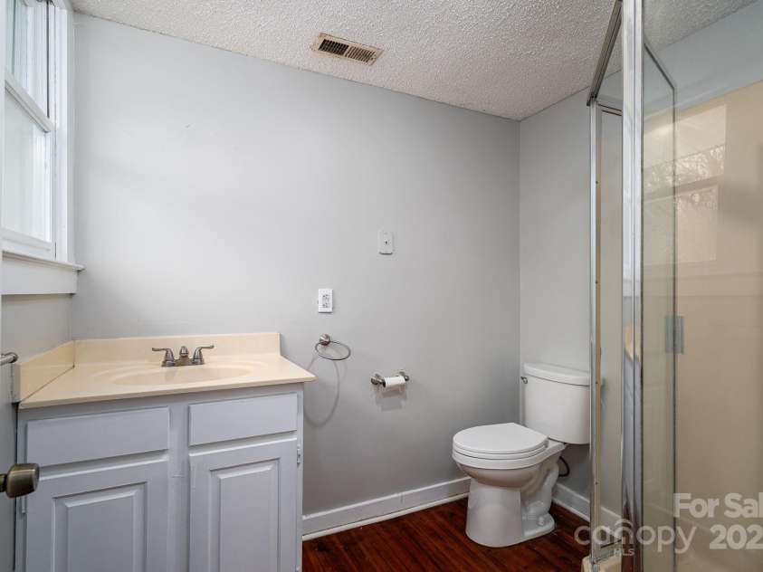 2645 Kool Park Road, Hickory, NC 28601.  MLS# CAR4326876, YatesRealty ID 20524. 