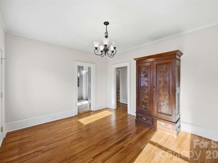 304 Lowrance Avenue, Kannapolis, NC 28081.  MLS# CAR4347573, YatesRealty ID 20525. 