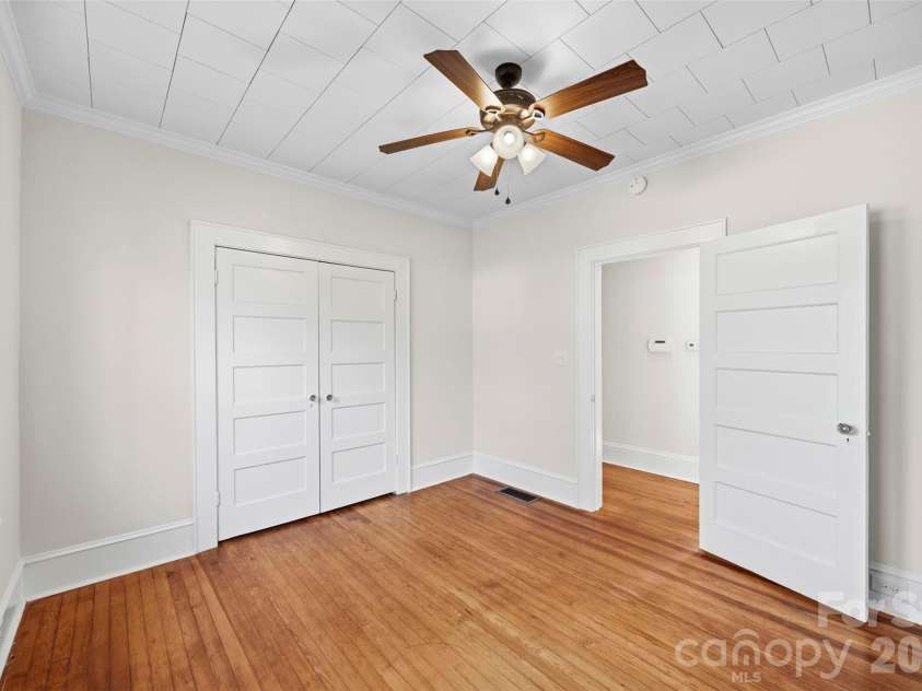 304 Lowrance Avenue, Kannapolis, NC 28081.  MLS# CAR4347573, YatesRealty ID 20525. 