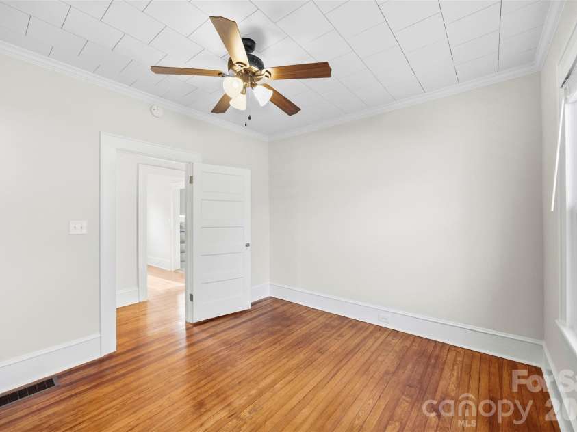 304 Lowrance Avenue, Kannapolis, NC 28081.  MLS# CAR4347573, YatesRealty ID 20525. 
