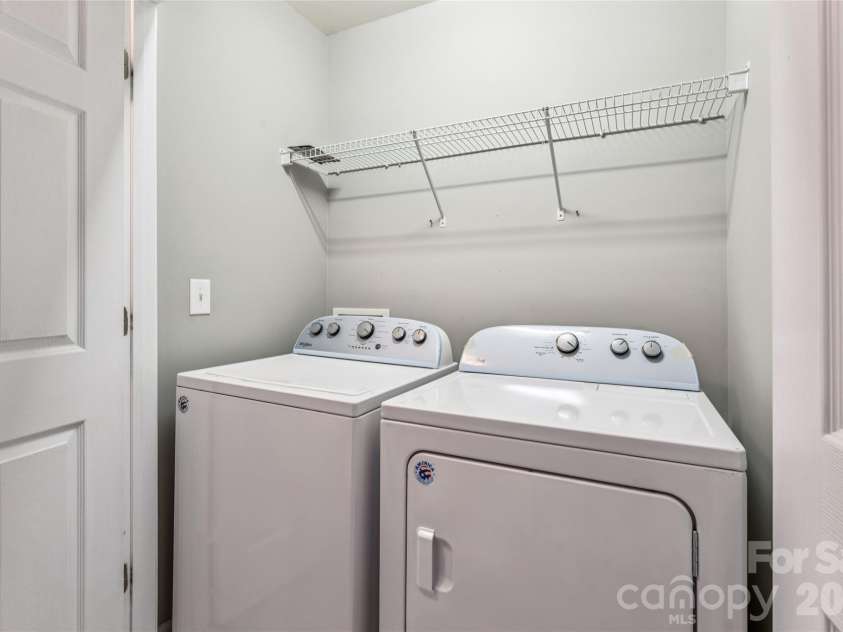 11961 Stratfield Place Circle, Pineville, NC 28134.  MLS# CAR4379455, YatesRealty ID 20527. Laundry