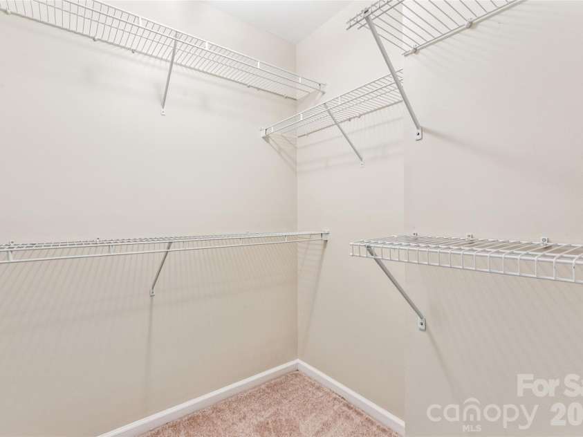 11961 Stratfield Place Circle, Pineville, NC 28134.  MLS# CAR4379455, YatesRealty ID 20527. Walk in Closet