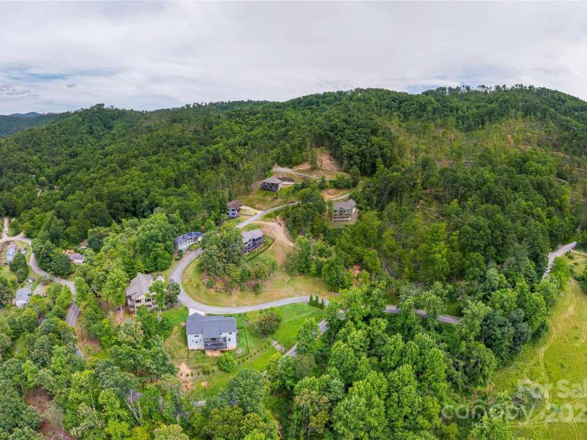 24 Herron View Lane, Weaverville, NC 28787.  MLS# CAR4268122, YatesRealty ID 20527. 