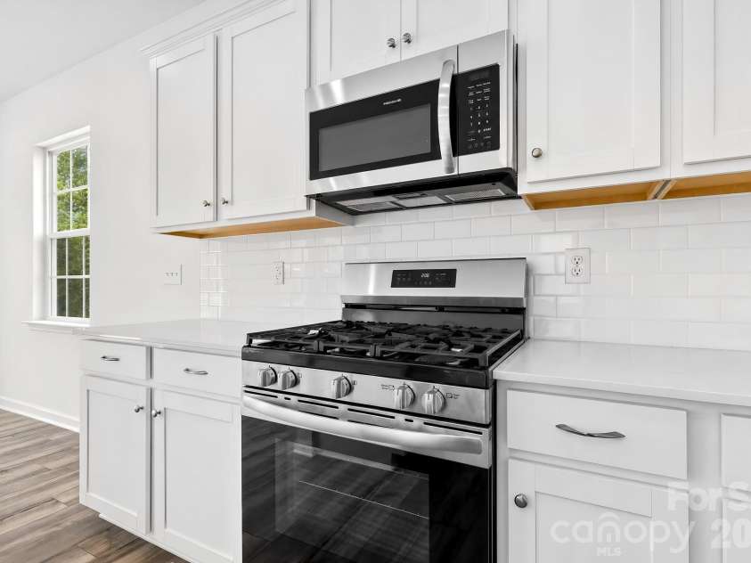 7044 Juneberry Way, Maiden, NC 28650.  MLS# CAR4367206, YatesRealty ID 20528. 