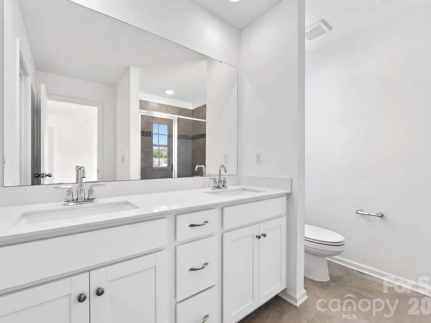 7044 Juneberry Way, Maiden, NC 28650.  MLS# CAR4367206, YatesRealty ID 20528. 