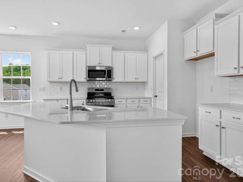2309 Ravenglass Way, Maiden, NC 28650.  MLS# CAR4377550, YatesRealty ID 20529. 